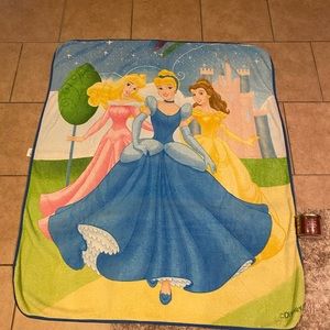 Disney princess blanket